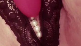 Curvy-Marla: Mein Perlenhöschen treibt mich in den Wahnsinn!